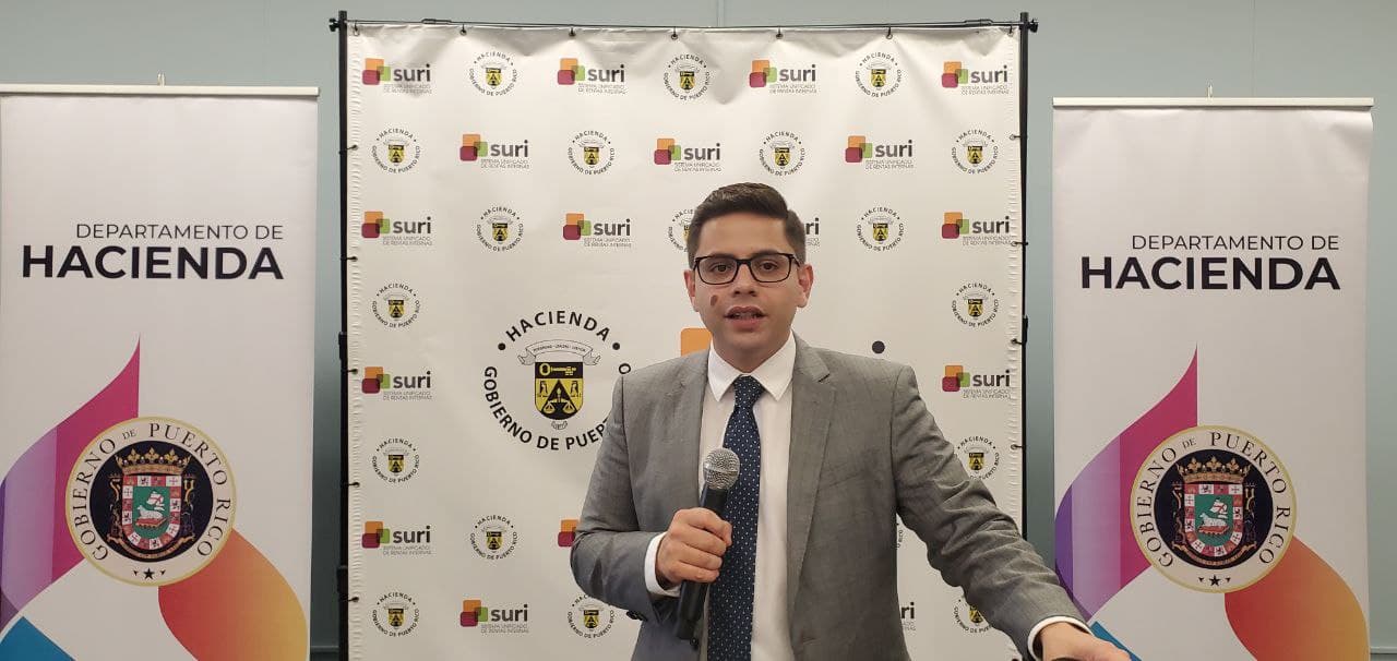 El secretario del Departamento de Hacienda, Francisco Parés Alicea.