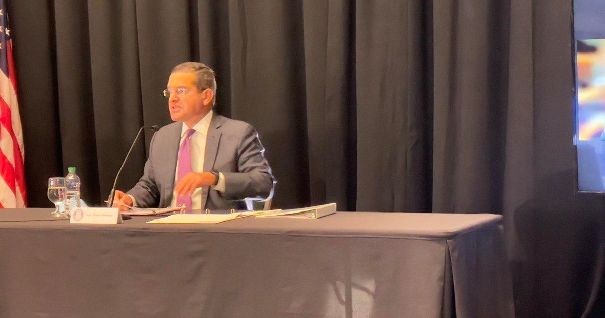 Gobernador le dice a la JCF que ya PR paga las tarifas mas altas en impuestos a la gasolina y peajes