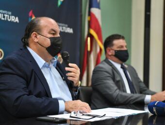 Secretario del Departamento de Agricultura, Ramón González Beiró.